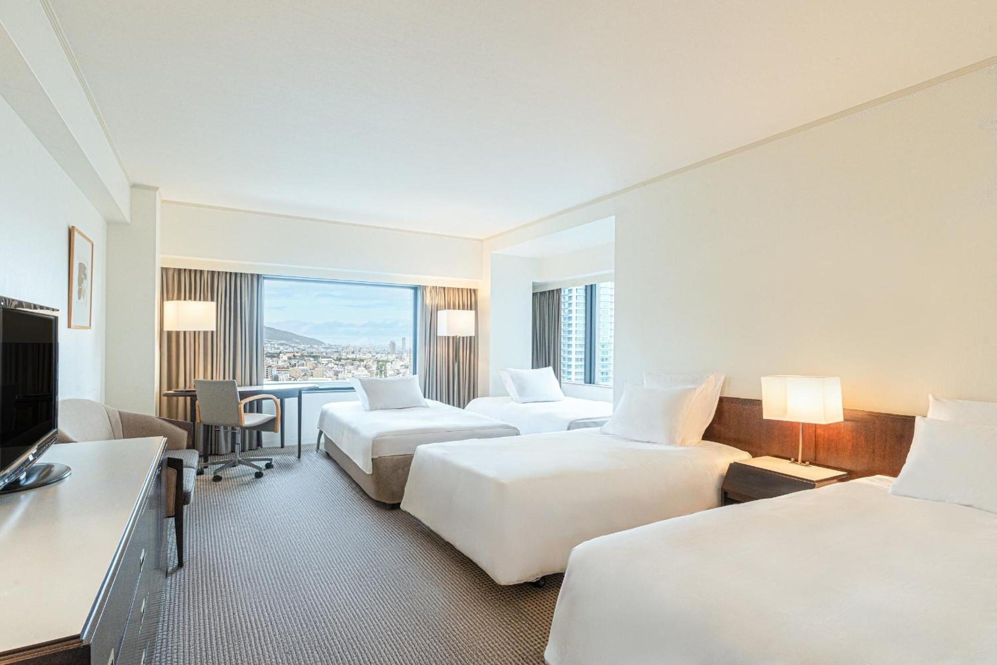Ana Crowne Plaza Kobe By Ihg Hotel Exterior foto Deluxe Room