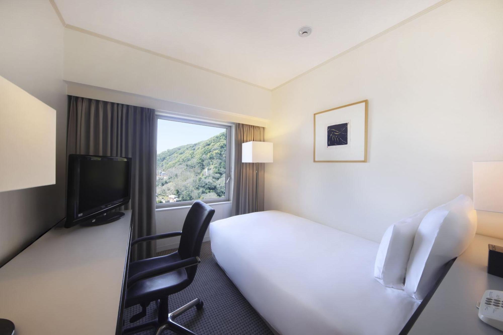 Ana Crowne Plaza Kobe By Ihg Hotel Exterior foto